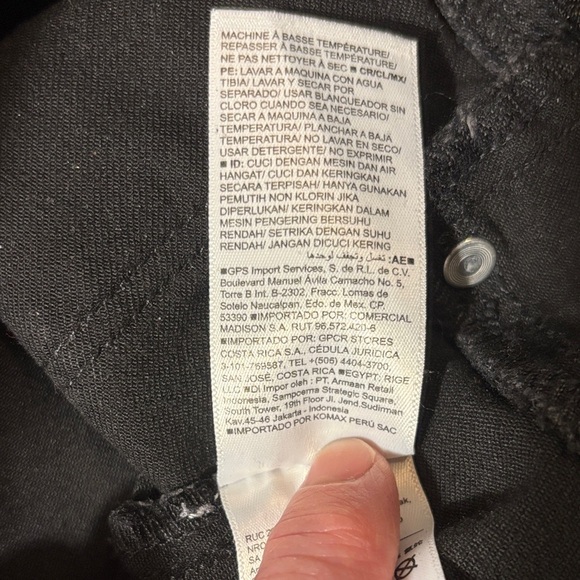 Old Navy Black Rockstar Mid-Rise Super Skinny Jeggings - Picture 5 of 11